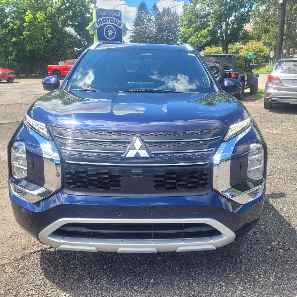 Used 2022 Mitsubishi Outlander SEL AWD/4WD image 3