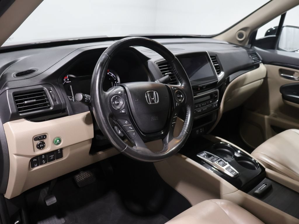 Used 2020 Honda Ridgeline RTL-E image 16