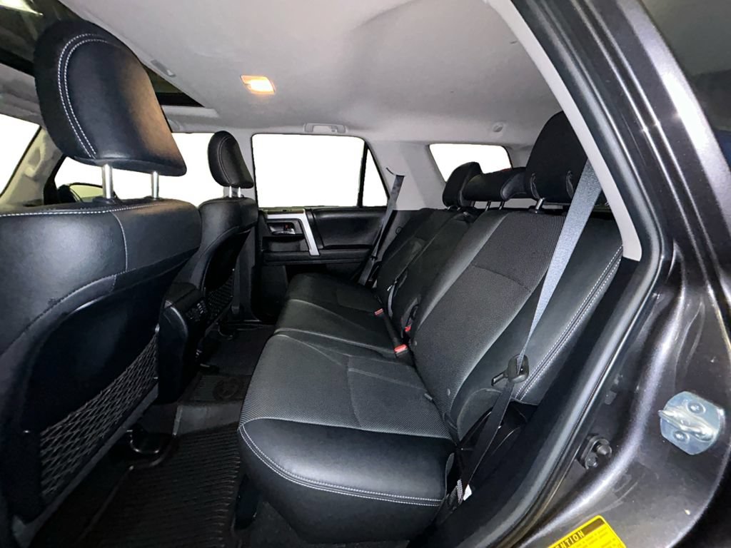 Used 2020 Toyota 4Runner Limited AWD/4WD image 13