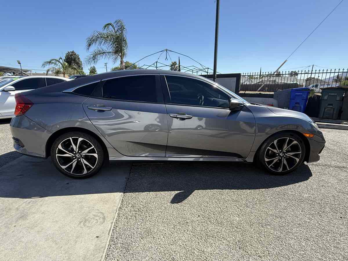 Used 2021 Honda Civic Sport image 6