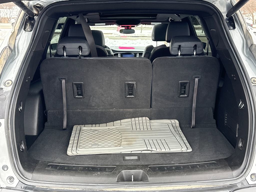 Used 2023 Buick Enclave Essence w/ Experience Buick Package image 7