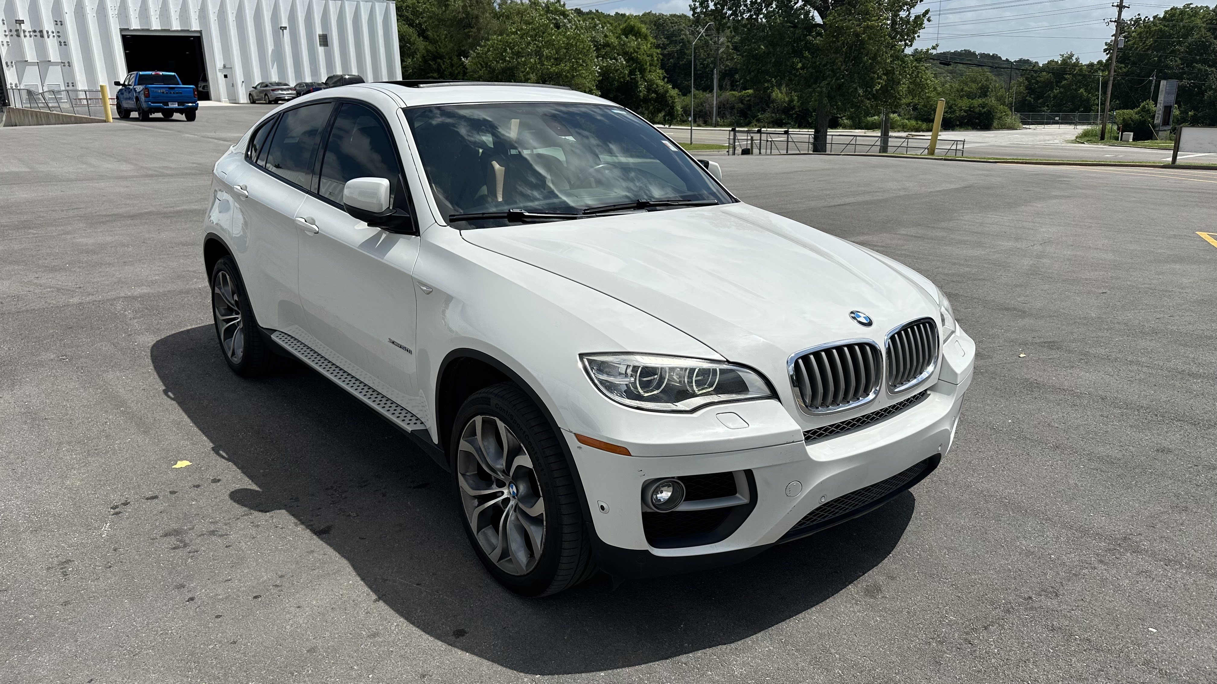 Used 2014 BMW X6 xDrive50i AWD/4WD image 2