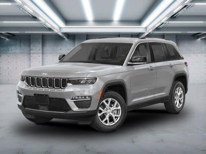 New 2025 Jeep Grand Cherokee Laredo X w/ Luxury Tech Group I
