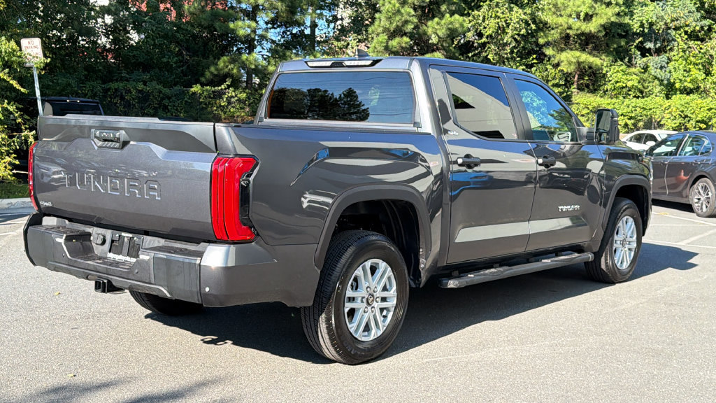 Used 2026 Toyota Tundra SR5 w/ SR5 Convenience Package AWD/4WD image 4