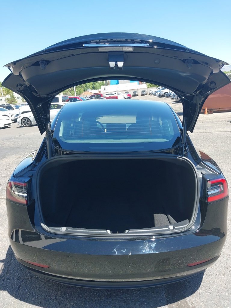 Used 2021 Tesla Model 3 Long Range AWD/4WD image 9