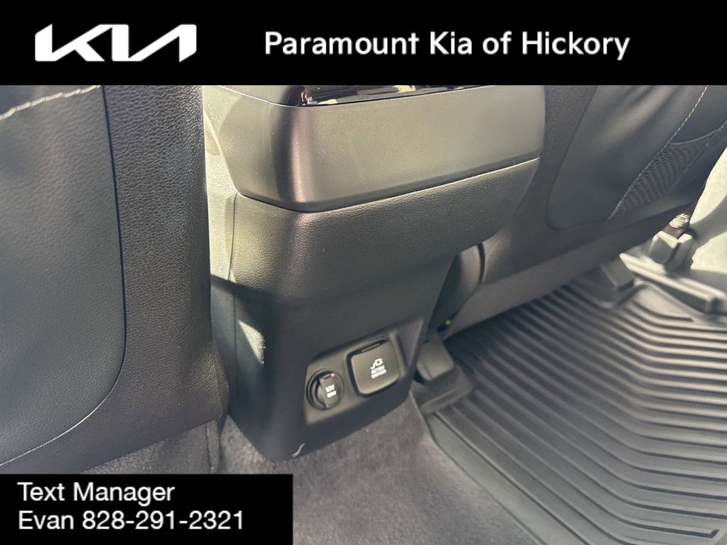 Used 2025 Kia Telluride SX Prestige image 19
