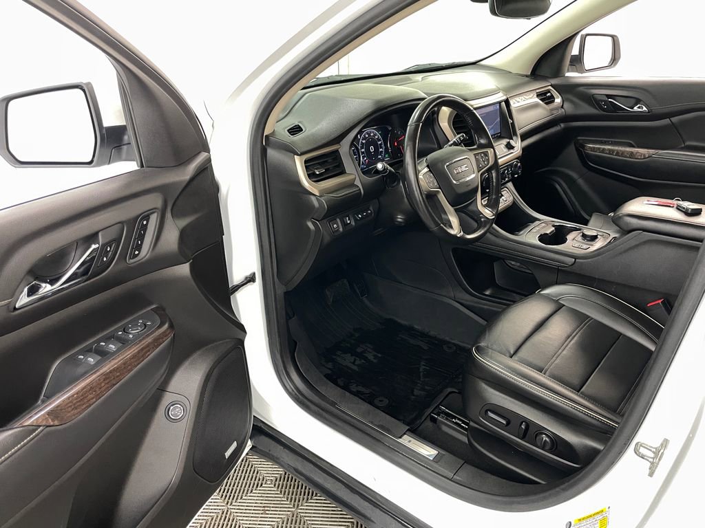 Used 2021 GMC Acadia Denali w/ Denali Ultimate Package image 29