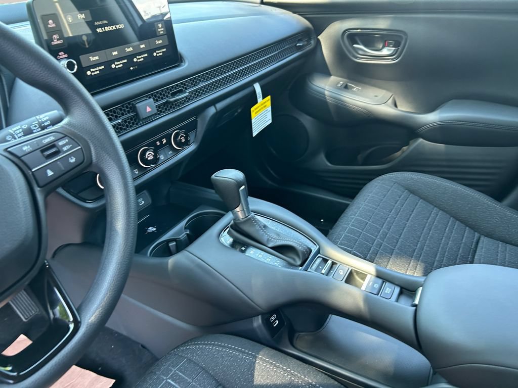 New 2027 Honda HR-V LX image 10
