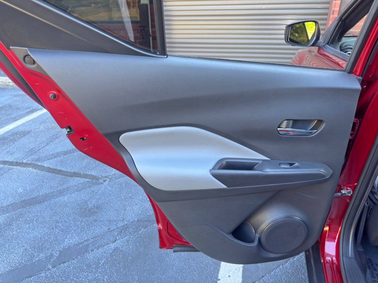 Used 2023 Nissan Kicks SR w/ SR Premium Package FWD image 38