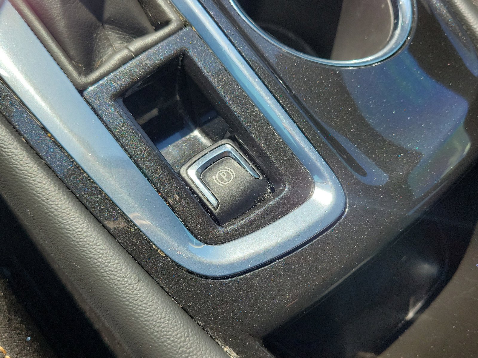 Used 2024 Chevrolet Equinox Premier FWD image 27