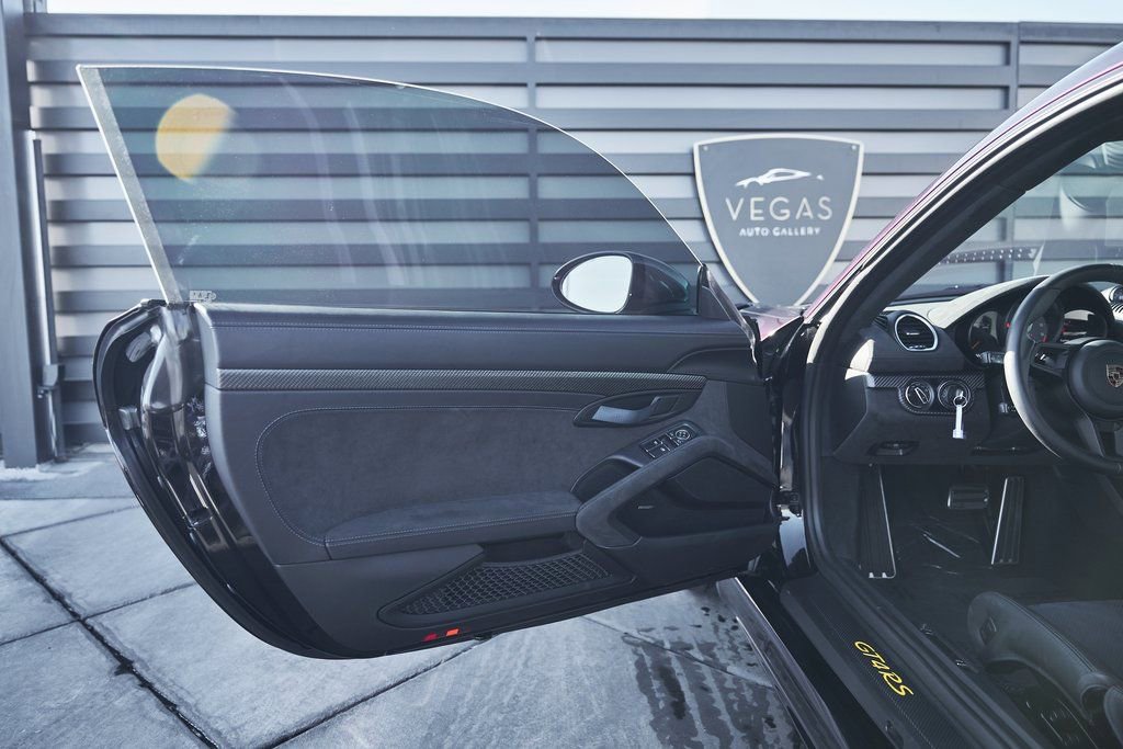 Used 2024 Porsche 718 Cayman GT4 RS w/ Weissach Package RWD image 24