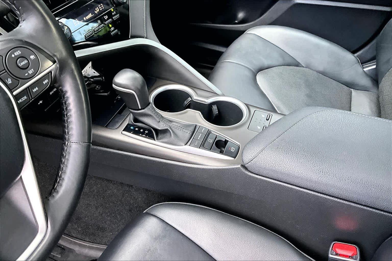 Certified 2022 Toyota Camry XLE AWD/4WD image 16