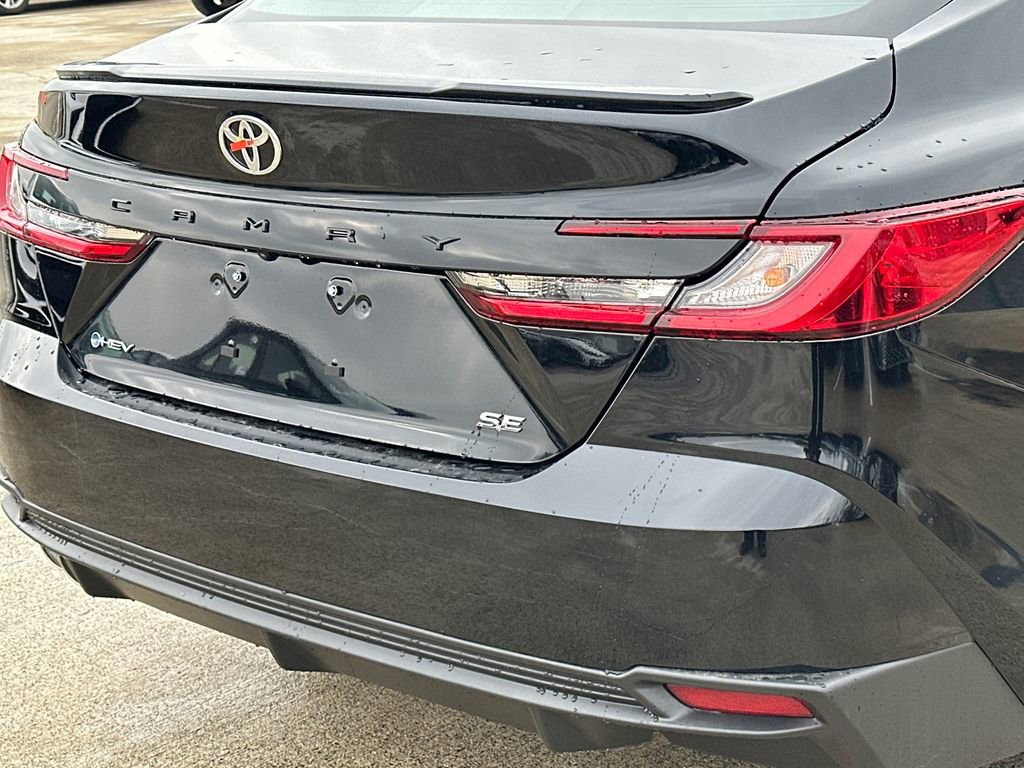 New 2026 Toyota Camry SE image 5