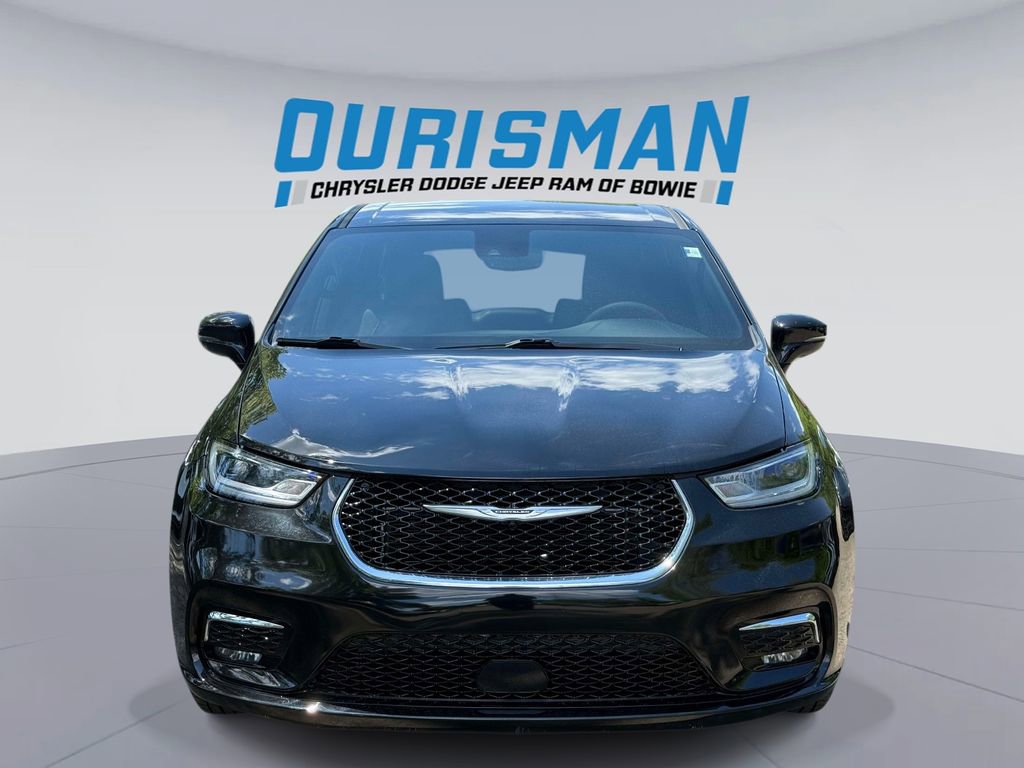 Used 2025 Chrysler Pacifica Select FWD image 6