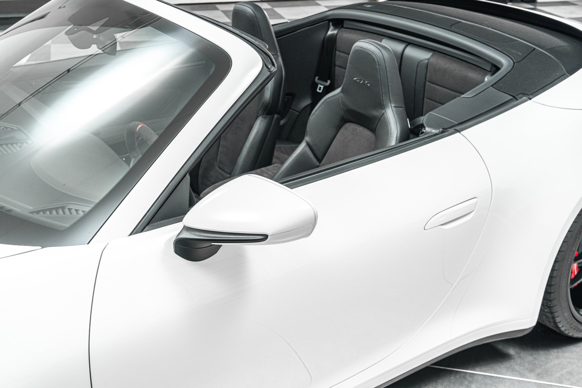 Used 2023 Porsche 911 Carrera GTS RWD image 37