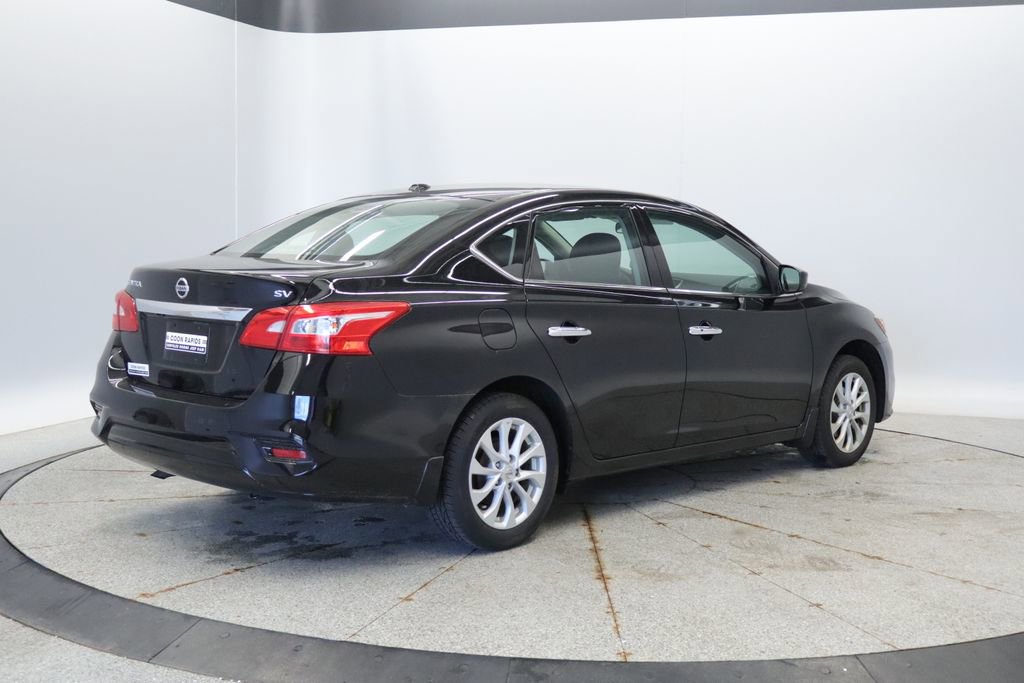 Used 2019 Nissan Sentra SV FWD image 6