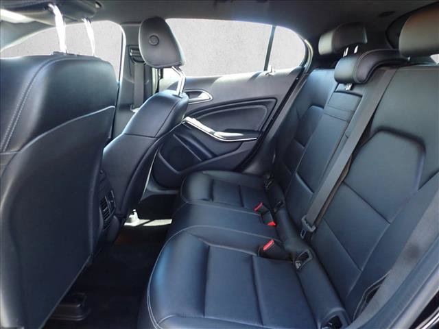 Used 2020 Mercedes-Benz GLA 250 4MATIC image 10