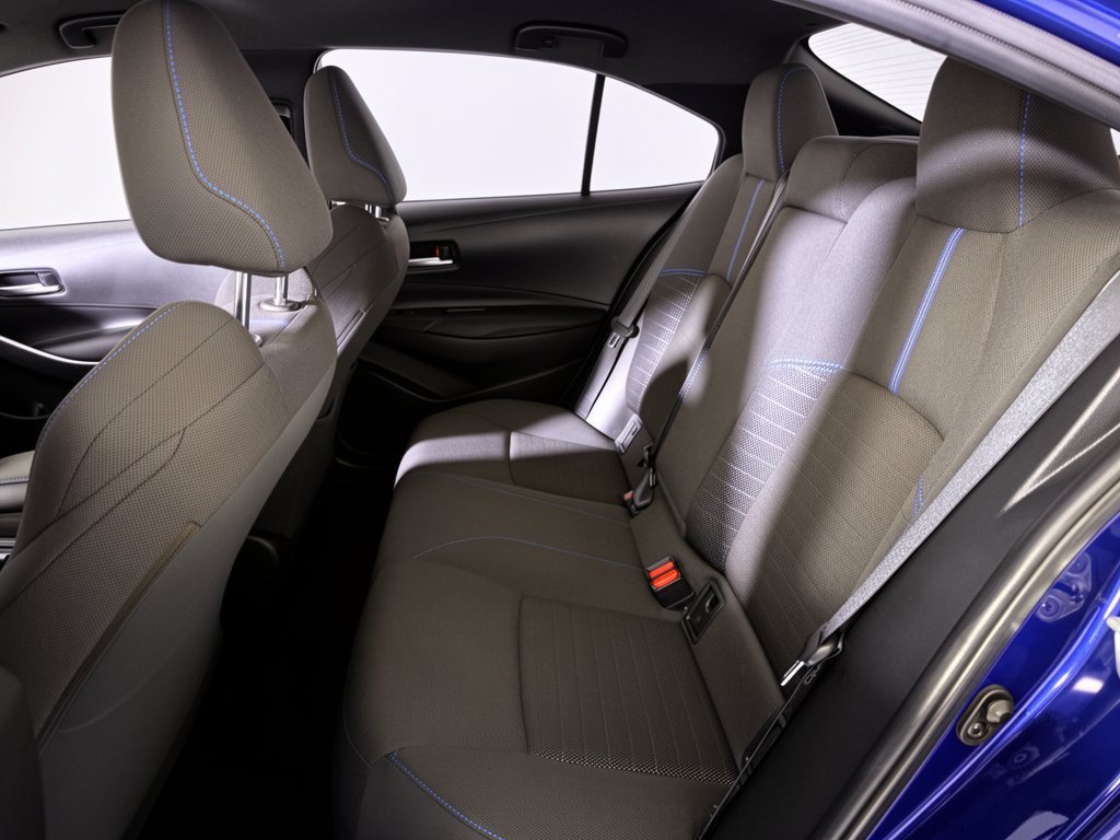 Used 2020 Toyota Corolla SE FWD image 19
