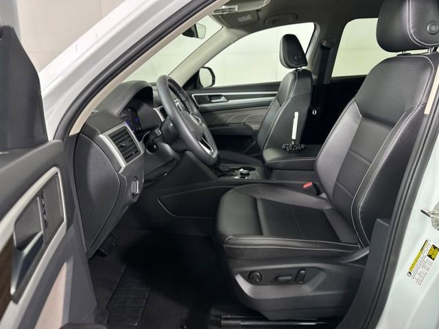 Used 2023 Volkswagen Atlas SE image 11