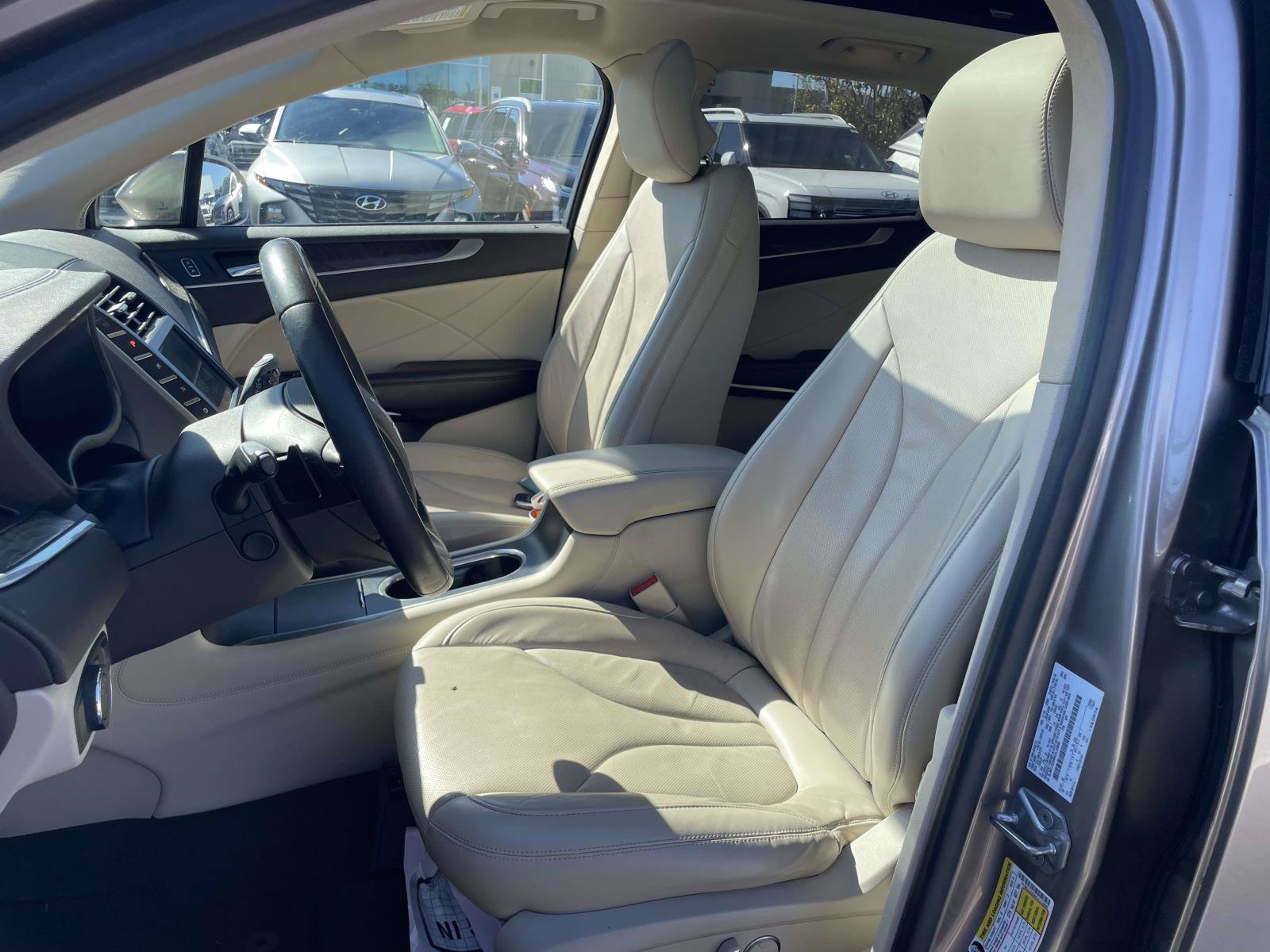 Used 2019 Lincoln MKC Reserve AWD/4WD image 8