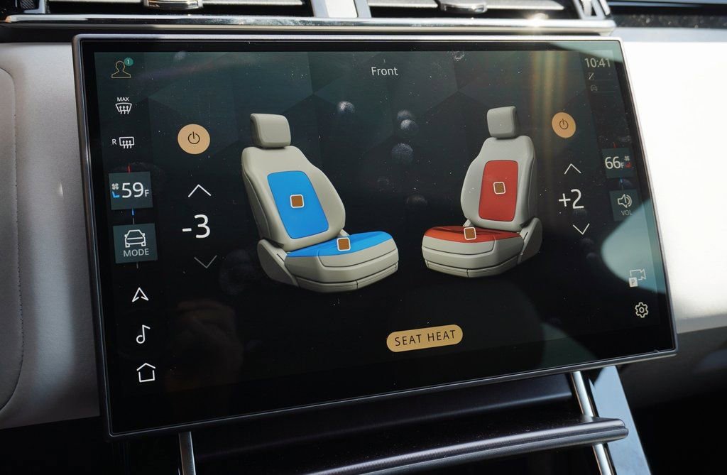 Certified 2026 Land Rover Range Rover Velar Dynamic SE AWD/4WD image 22