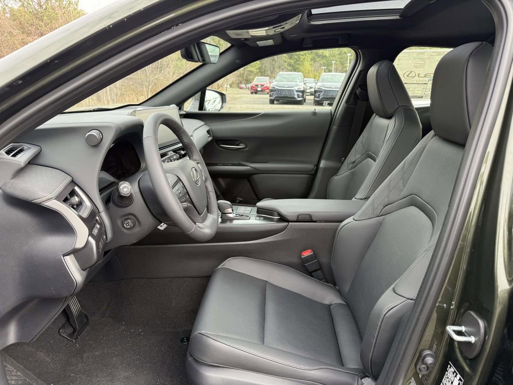 New 2026 Lexus UX 300h AWD image 12