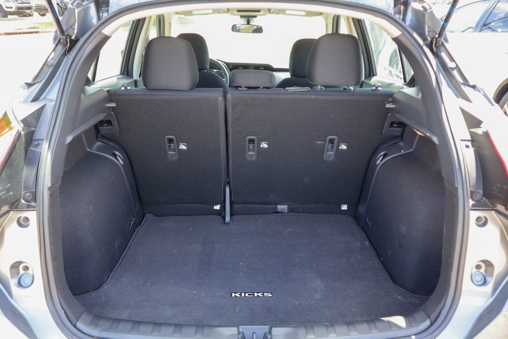Certified 2025 Nissan Kicks Play S FWD image 24