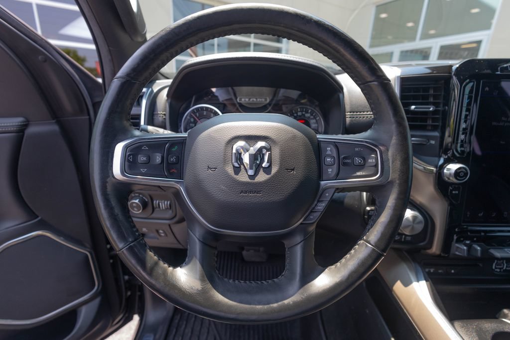 Used 2019 RAM 1500 Laramie AWD/4WD image 23