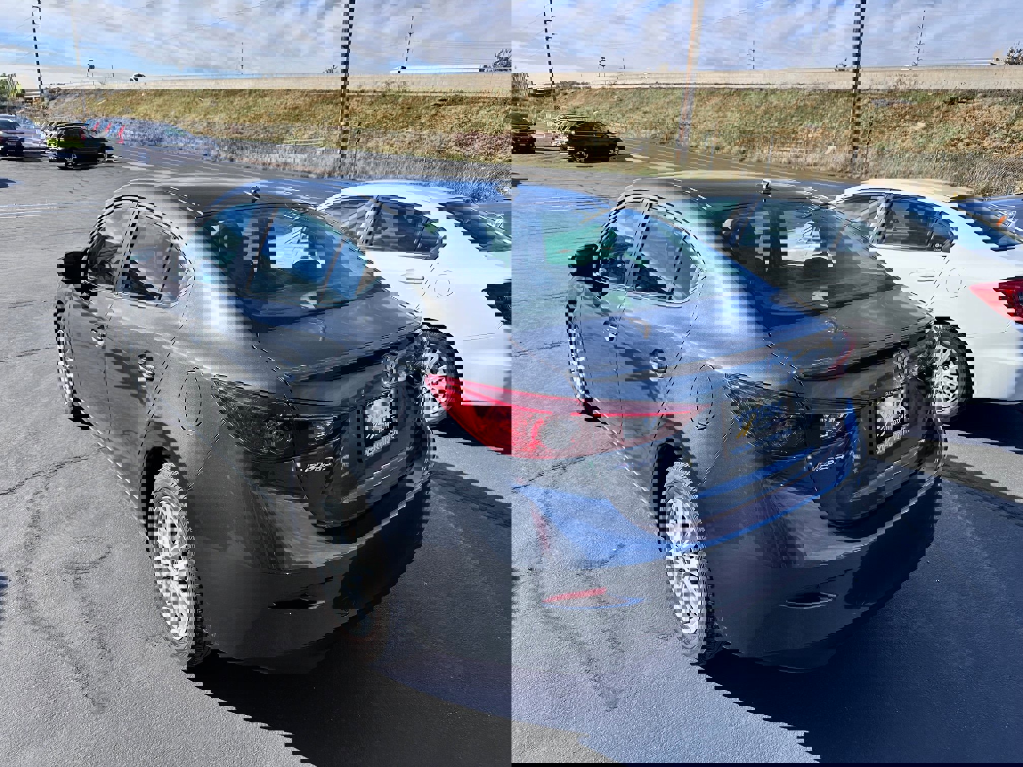 Used 2015 MAZDA MAZDA3 i Grand Touring image 4