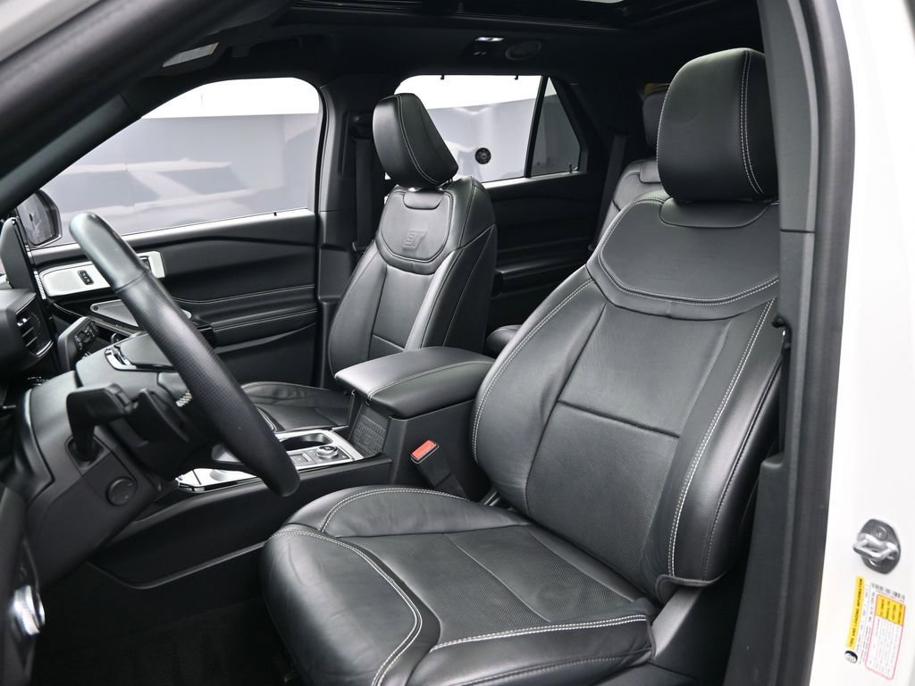 Used 2021 Ford Explorer ST w/ Equipment Group 401A image 24