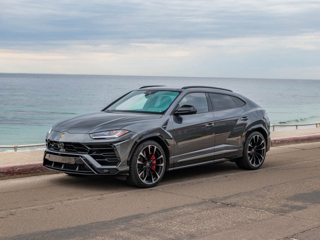 Used 2020 Lamborghini Urus image 1