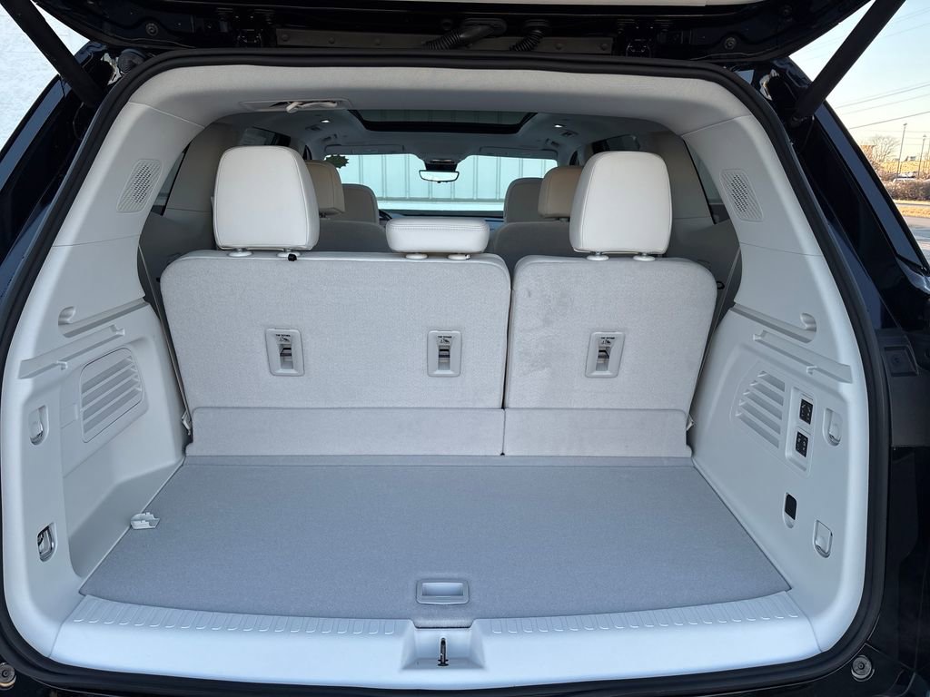 New 2026 Buick Enclave Avenir w/ Super Cruise Package image 44