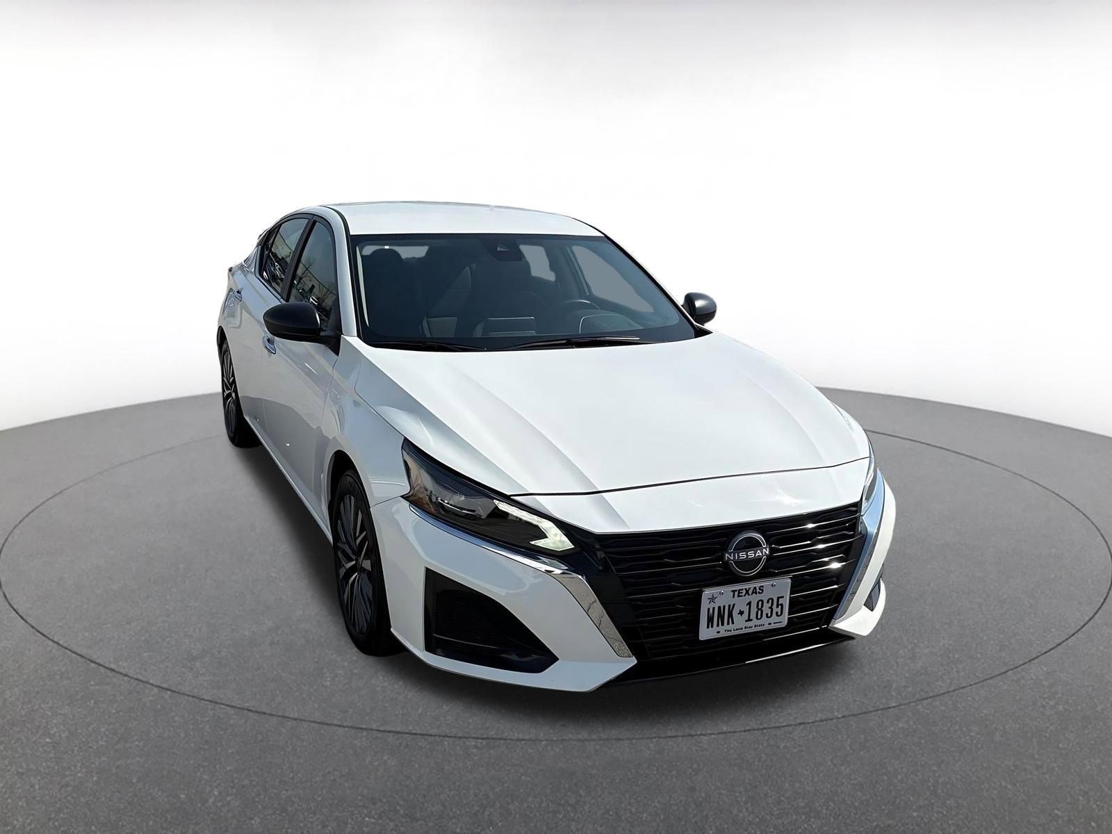 Used 2025 Nissan Altima 2.5 SV