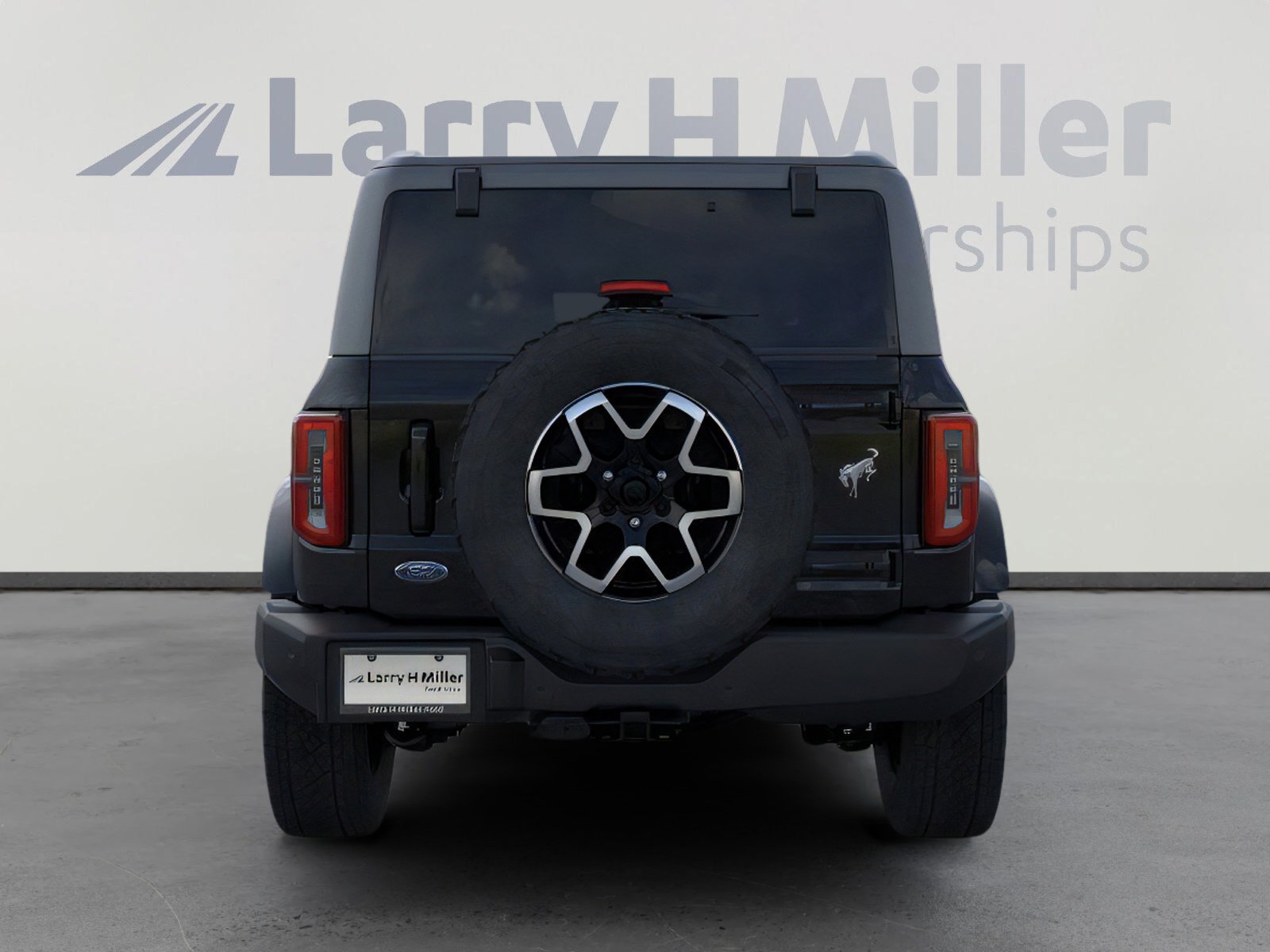 New 2025 Ford Bronco Outer Banks image 5