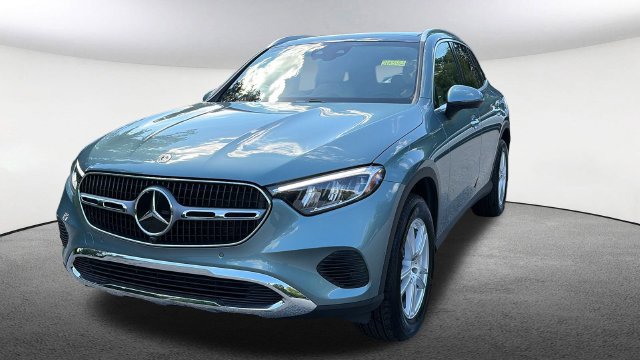 Used 2026 Mercedes-Benz GLC 300 4MATIC image 6
