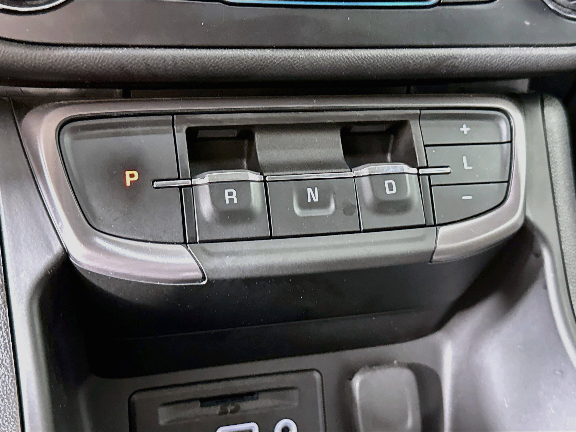 Used 2024 GMC Terrain AT4 AWD/4WD image 19