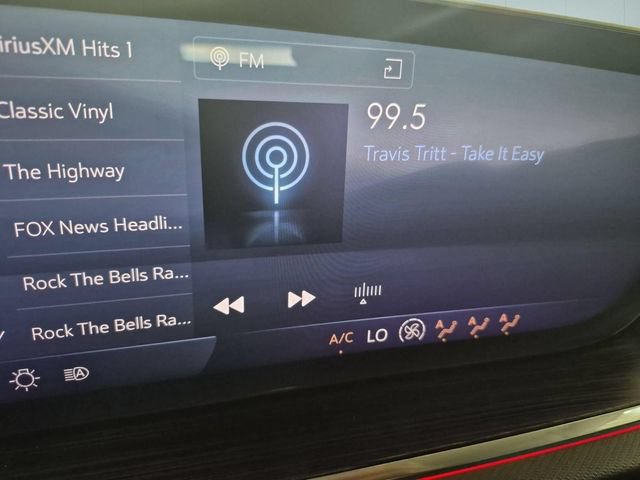 Used 2024 Buick Envision Preferred AWD/4WD image 23