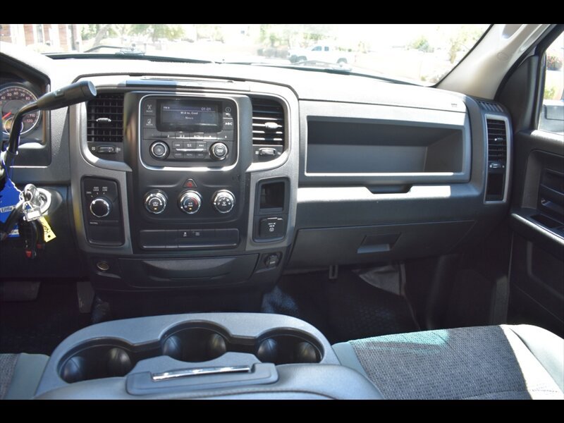 Used 2018 RAM 1500 4x4 Crew Cab w/ Protection Group image 29