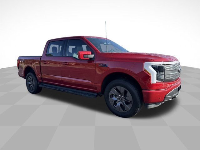 Used 2022 Ford F150 Lightning Lariat w/ Equipment Group 511A High image 3