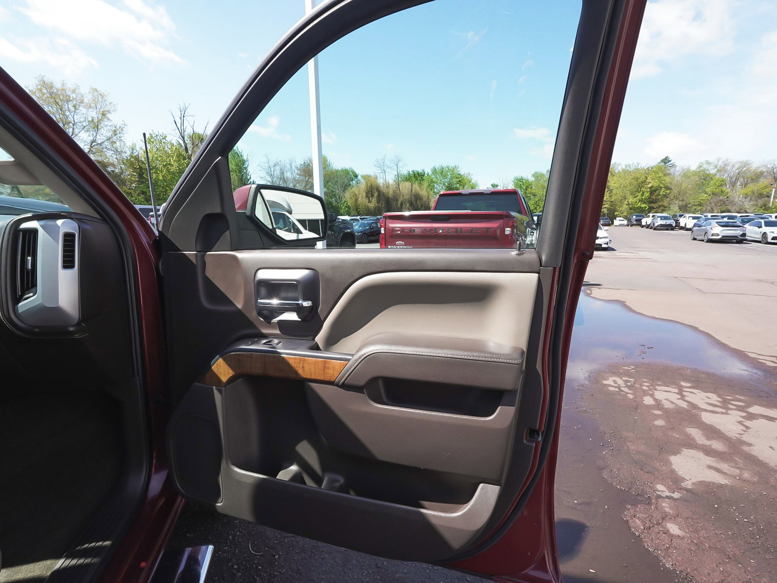 Used 2014 GMC Sierra 1500 SLE w/ SLE Value Package RWD image 11
