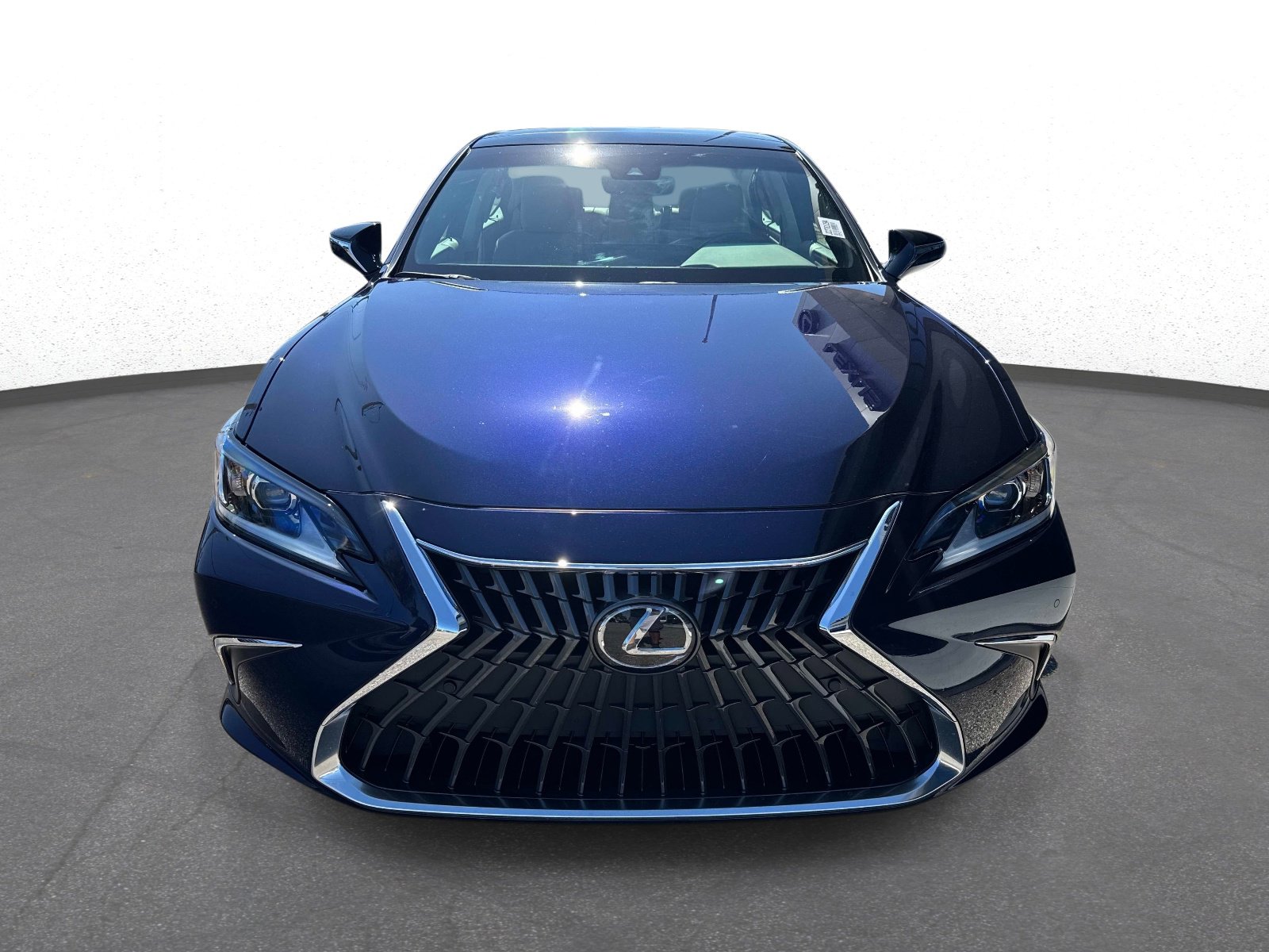 Used 2025 Lexus ES 350 w/ Premium Package FWD image 8