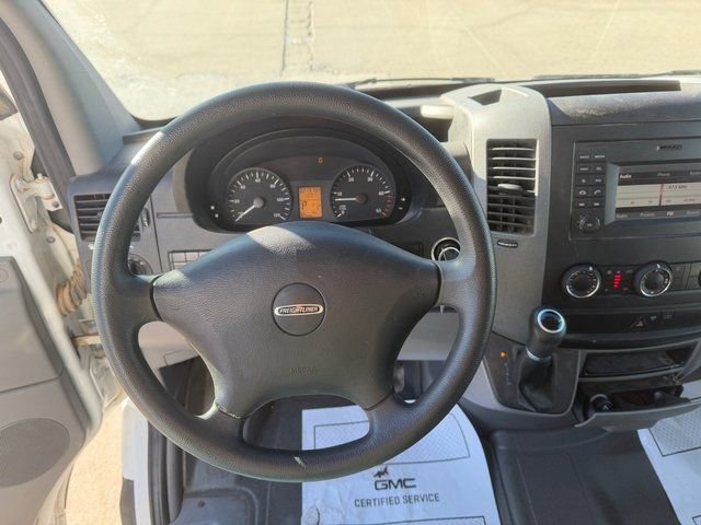 Used 2016 Freightliner Sprinter 3500 image 18