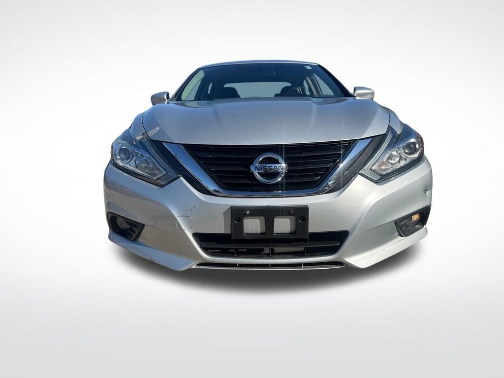 Used 2018 Nissan Altima 2.5 SL image 2