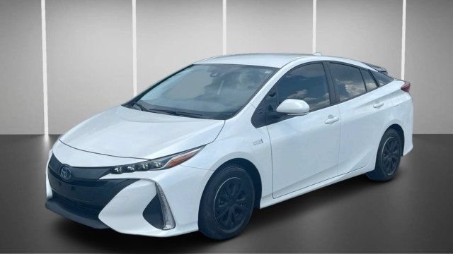 Used 2021 Toyota Prius Prime LE FWD image 10