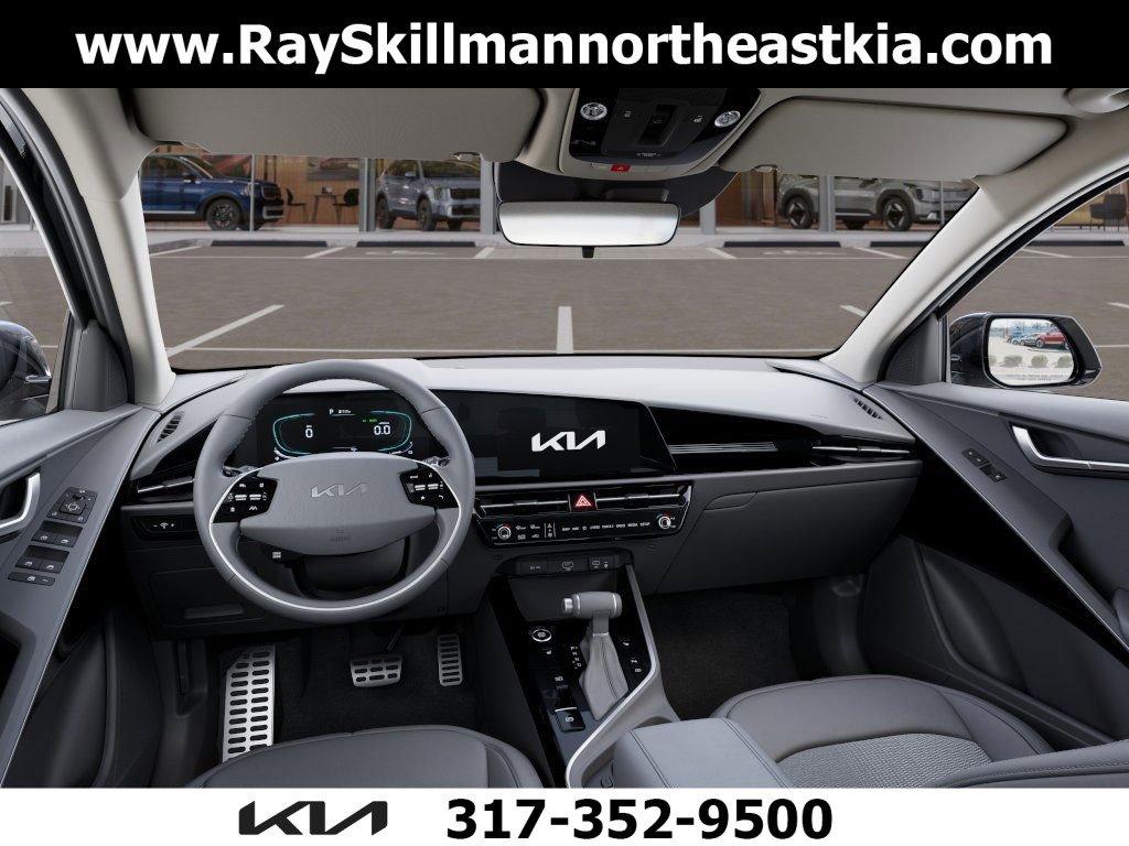 New 2025 Kia Niro EX Touring image 14