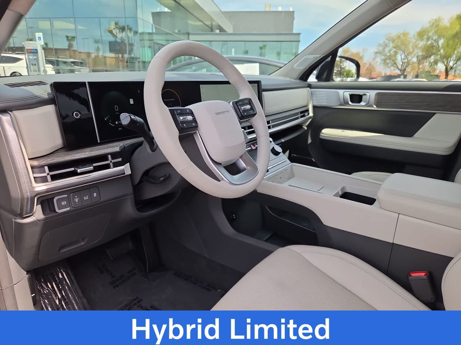 Used 2025 Hyundai Santa Fe Limited FWD image 10