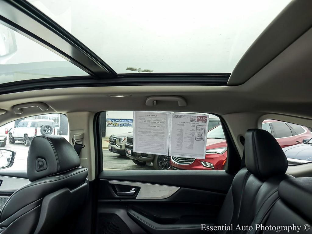 Used 2023 Acura MDX SH-AWD image 14