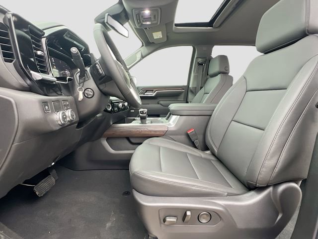 New 2026 GMC Sierra 1500 SLT RWD image 15