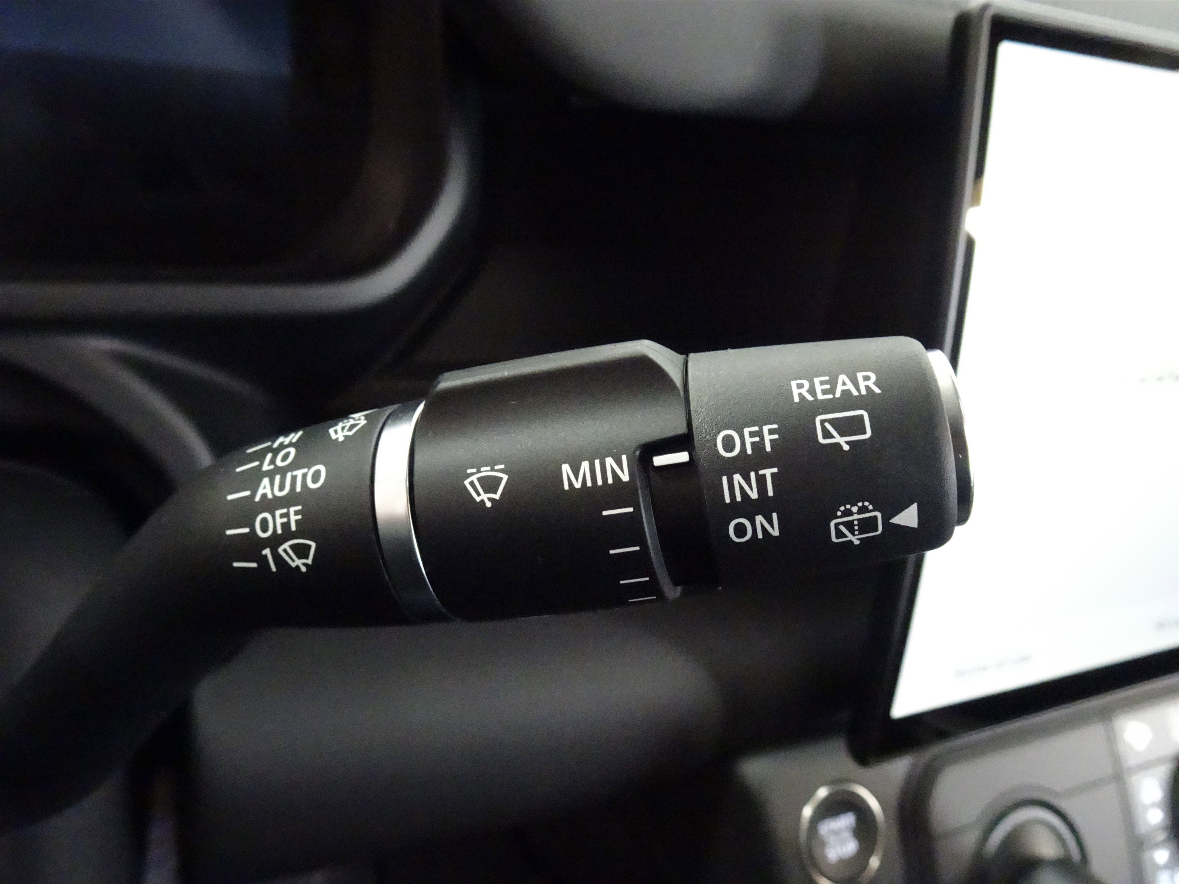 New 2026 Land Rover Defender 110 S image 29