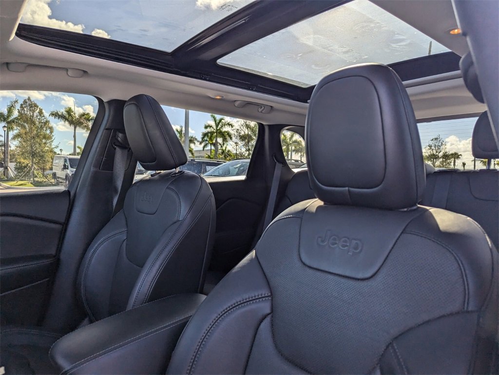 Used 2021 Jeep Cherokee Limited w/ Elite Package image 22